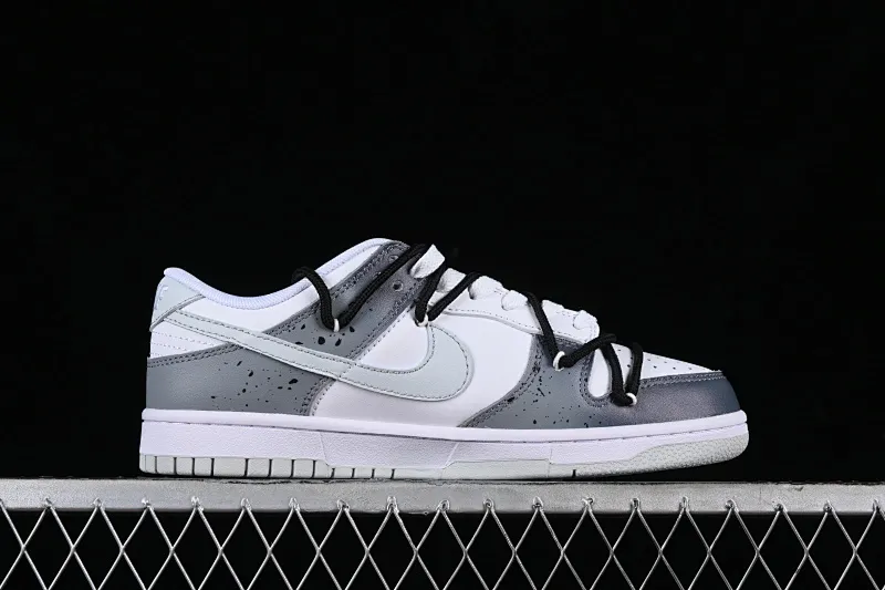 All categories Nk SB Dunk series Nk SB Dunk Low Low-top sneakers Nk Dunk Low Splash ink graffiti Double hook Halloween cross Old gradient SB strap low-top casual sneakers DV0831-101